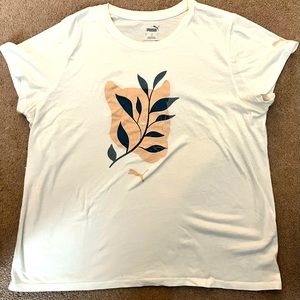 Puma. Size: Large. Never worn before